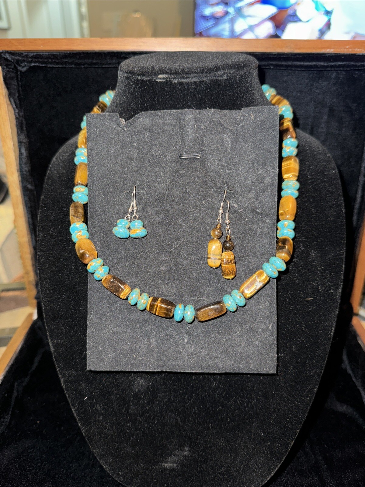 Turquoise and Tiger Eye Necklace Set 2 pair Matching Earrings Christmas