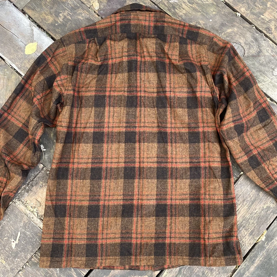 Vintage 1970s Men's Pendleton Loop Collar Rust Brown Black Plaid Board Shirt M - Image 3 of 4