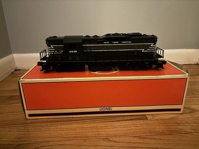 Lionel TMCC New York Central GP-9 Diesel Locomotive