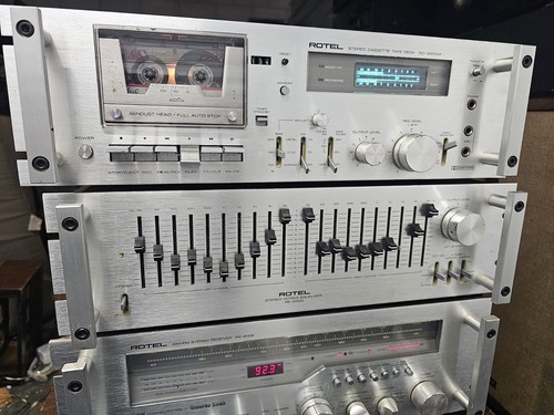 Rotel Vintage Stereo  System  With Mount Rack