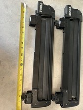 Thule 20  Ski Rack Roof Top No Keys And Missing One Screw - Working Condition