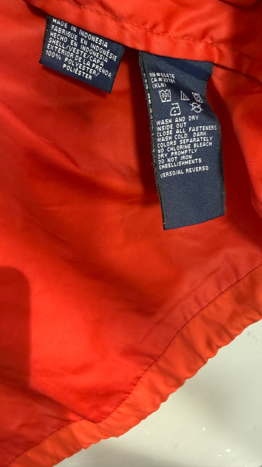 Tommy Hilfiger Denim 2000 Men’s Red Hooded Windbreaker Jacket Size M image 6