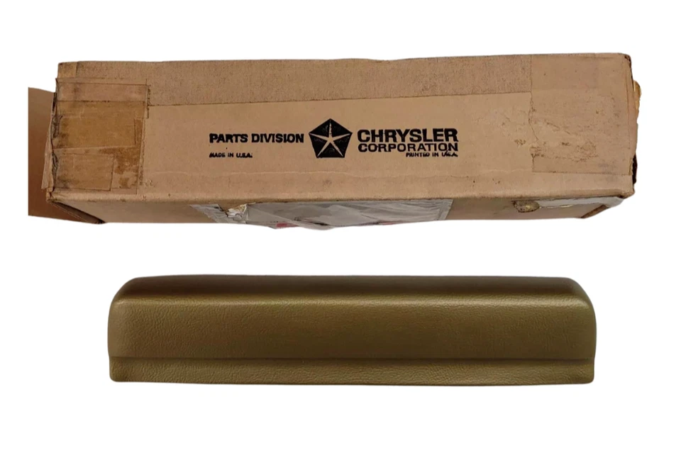 Chrysler Imperial 1972 reposabrazos almohadilla dorada 1232GY5 como nuevo Foto 2 de 4