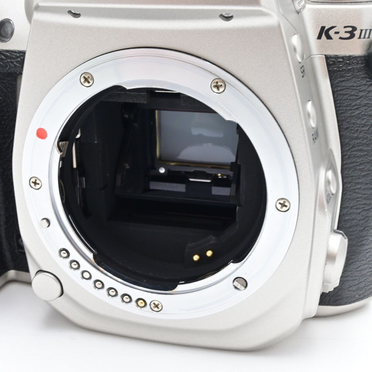 Pentax K-3 Mark III Premium Kit Silver Limited edition of Pentax K-3 Mark III Premium Kit Silver Limited edition of