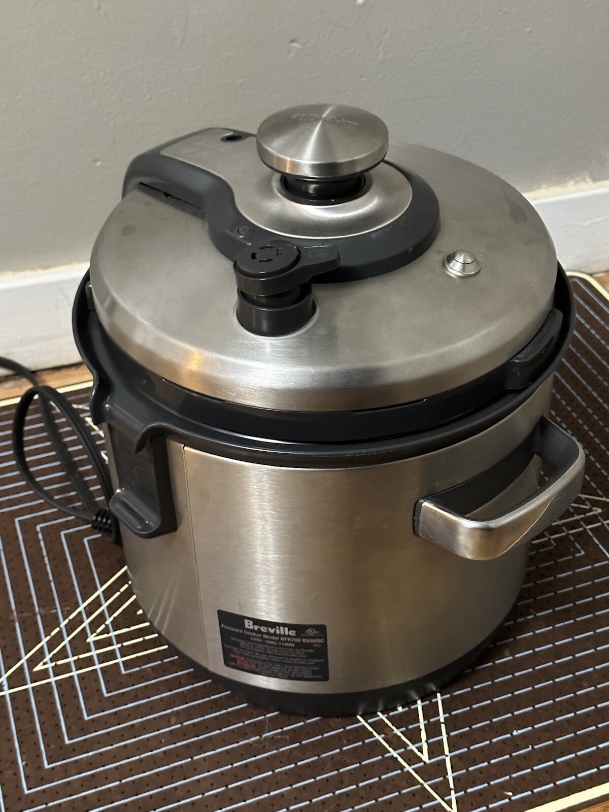 Breville BPR700 Fast Slow Pro 6 Qt Pressure Cooker W/ Bowl & Steamer