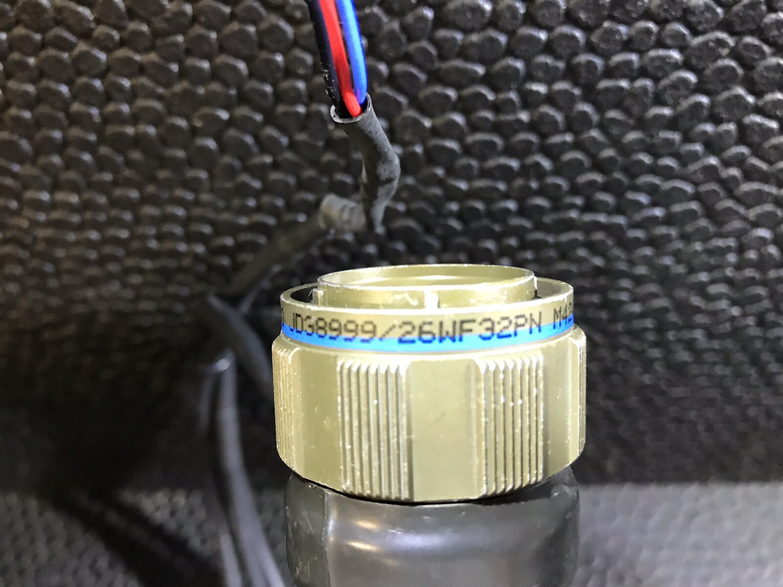 WIPER MOTOR POWER SUPPLY MIL SPEC CABLE D38999/26WF32PN GOLD DEUTSCH