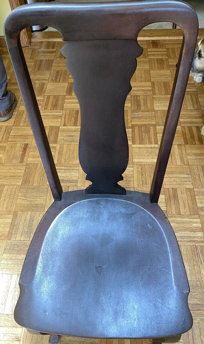 Antique Dark Brown Sturdy Wooden Fiddle Back Chair. Local Pickup Only