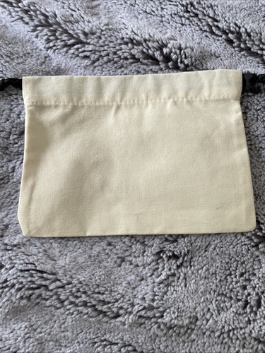 Victoria Beckham Cream & black Canvas drawstring Make Up Pouch Bag New (small) - Picture 4 of 4