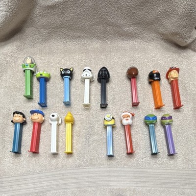 Lot of 16 Collectible Cartoon Character Pez Dispensers Buzz Lightyear Star Wars