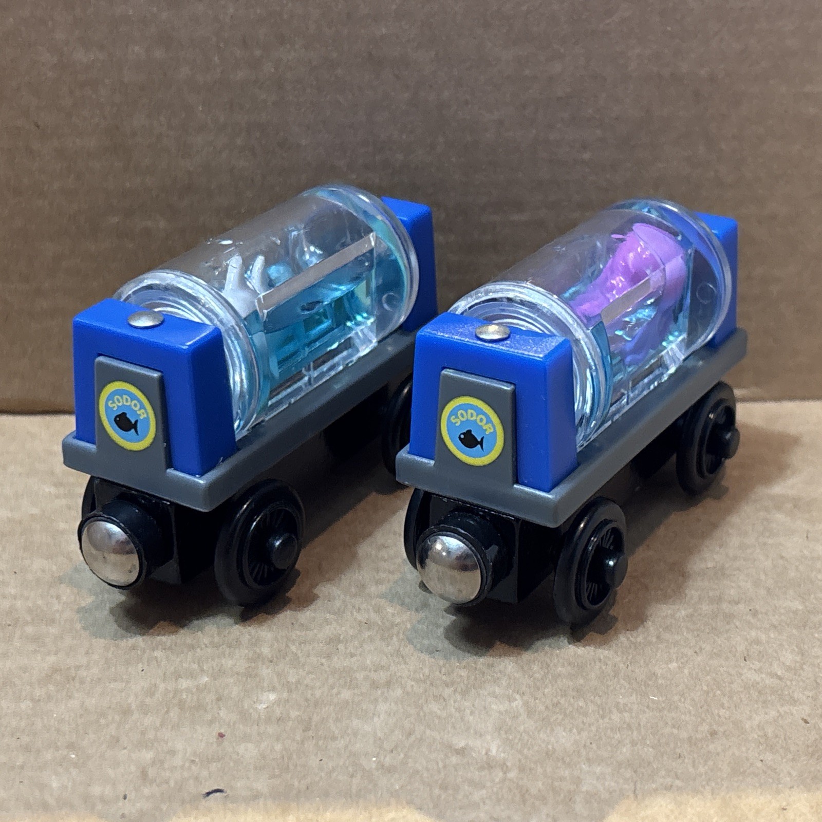 Thomas & Friends Wooden Railway Aquarium Train with Octopus and Shark - 2003