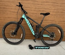 2022 Trek Rail 5 Deore EMTB Size M