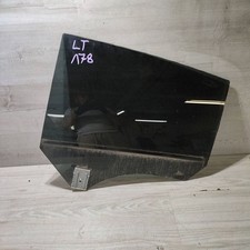 Mercedes-Benz CLA C117 X117 W117 2018 Hinten links Fenster Scheibe Tür hinten Mercedes-Benz CLA C117 X117 W117 2018 Hinten links Fenster Scheibe Tür hinten