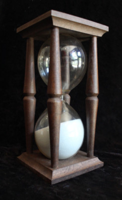 Vintage Sanduhr Eieruhr aus Holz (3 Minuten 50 Sekunden)