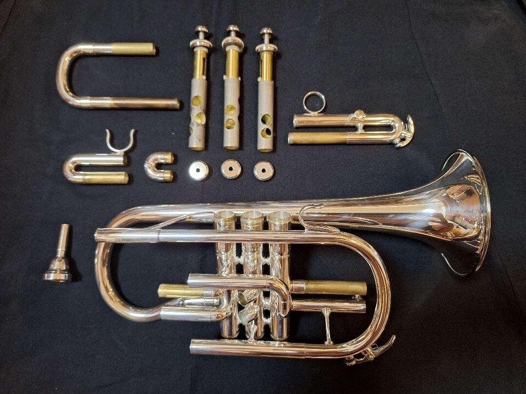 YAMAHA YCR-733 コルネット【美品】　ヤマハ YAMAHA YCR-733 Cornet Silver Plated Professional Model with