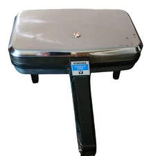 VTG Vitantonio Pizzelle Chef 300 Heavy Metal Maker With Intricate Design Plates