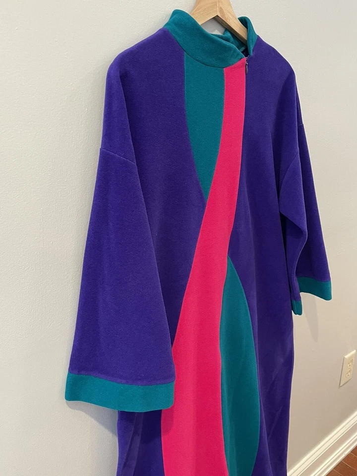 Vintage Vanity Fair Velour Long Robe Dress House Coat Zip 80s Medium - Image 2 of 4