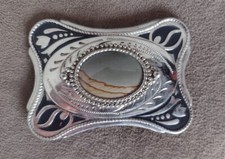 WESTERN BELT BUCKLE WITH OVAL CABACHON SILVER TONE