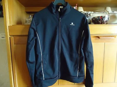 VESTE SPORT " DOMYOS " TAILLE 14 ANS.COLORIS NOIR. - Photo 1/4