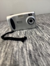 Hewlett Packard Photo Smart 210 Digital Camer...