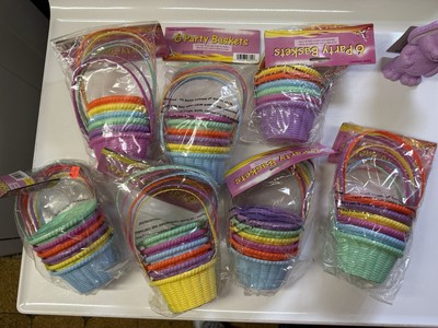 Mini Plastic Easter Candy Baskets Set Of 6 Egg Time Brand NEW