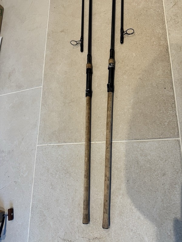 Pair of Nash Scope 3.5lb 10ft Rods Cork Handle