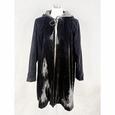Patra Cape Womens Extra Large Black Velvet Vintage Cloak Goth Witchy Opera Coat