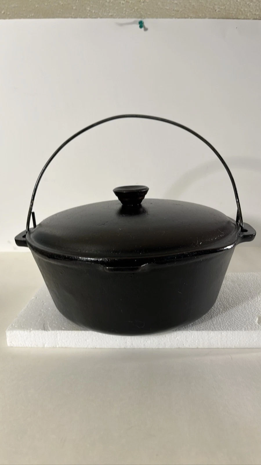 Cast Iron Dutch Oven Pot, 5 Quart, with Lid #8,10 inch