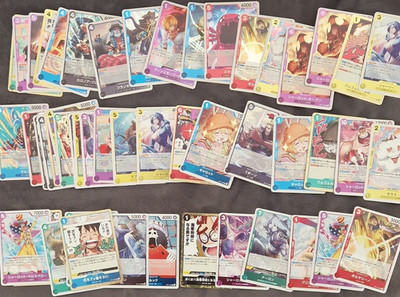Bandai One Piece Sammelkartenspiel 50 Karten Japanisch - (va OP10-11) Foil