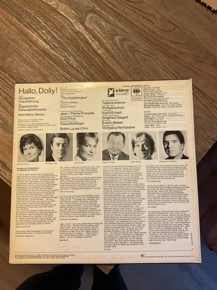 Klaus Doldinger: Hallo, Dolly; Deutsche Uraufführung Düsseldorfer Schauspielhaus - Bild 2 von 3