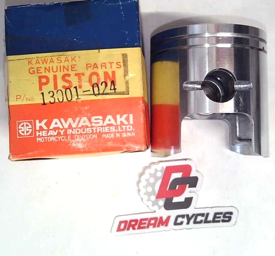 Nuevo de Lote Antiguo Original Kawasaki Piston STD 1967-71 F2 F2TR F3 Bushwaker 13001-024 DE COLECCIÓN Foto 2 de 2