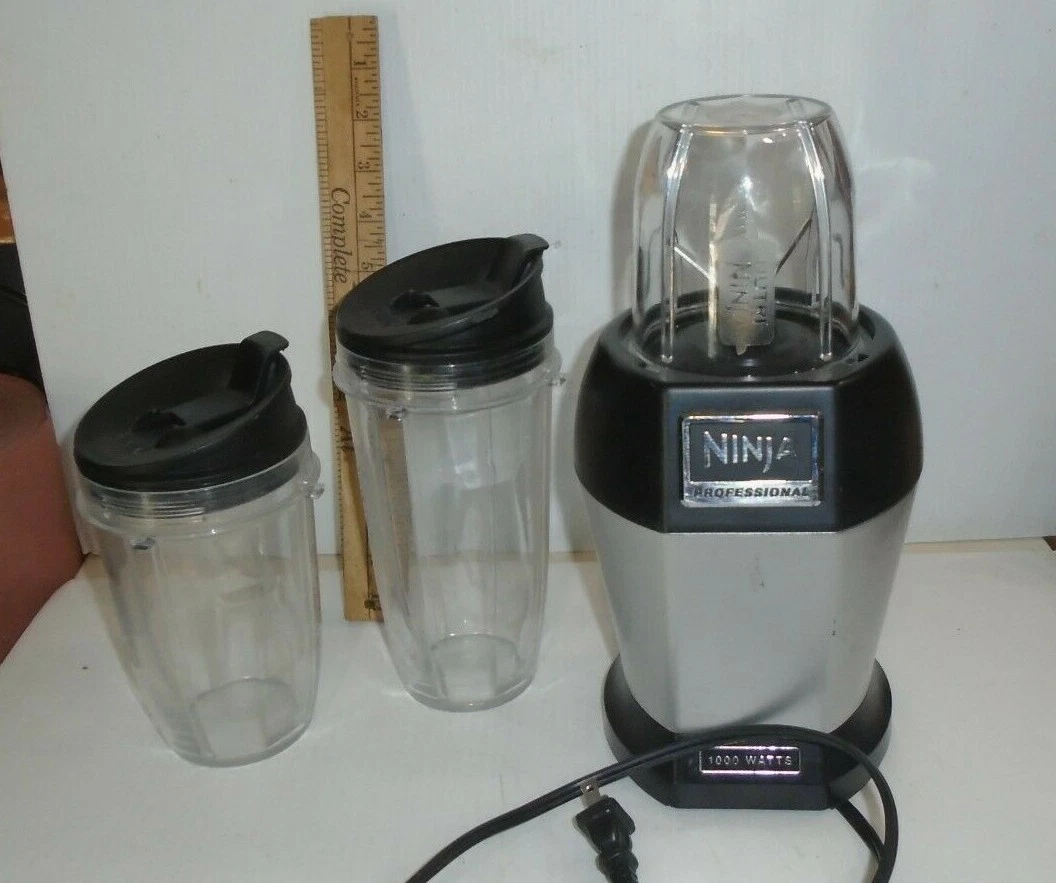 Ninjaprofessional Blender smoothie makes- 1000-Watt Motor Base -