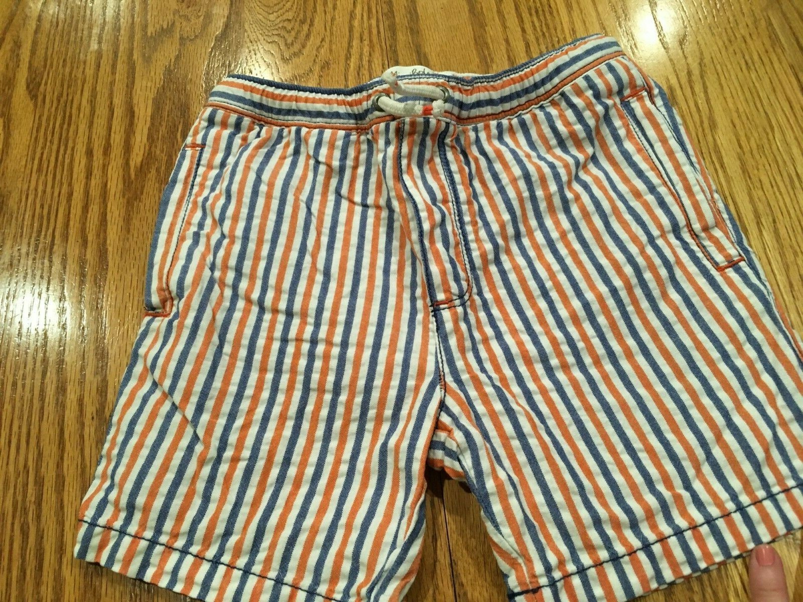 Picture 1 of 5