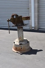 Athol bench vise 626, 6" wide jaws