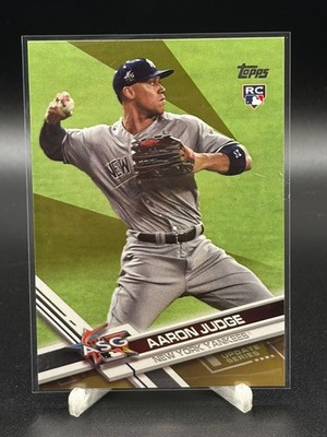 2017 Topps Update Series - All-Star Aaron Judge #US166 Gold /2017 (RC)
