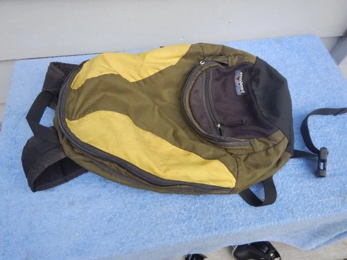 Vintage Patagonia Big Logo Small Day Pack Backpack backpacking travel