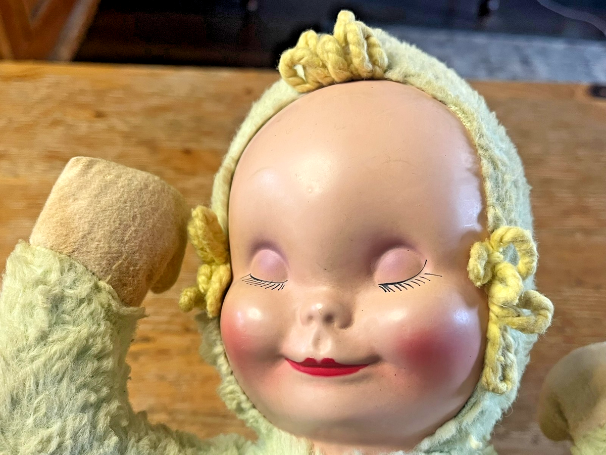 Vintage Knickerbocker Sleepy Head Vinylite Face Doll 1950's Plush