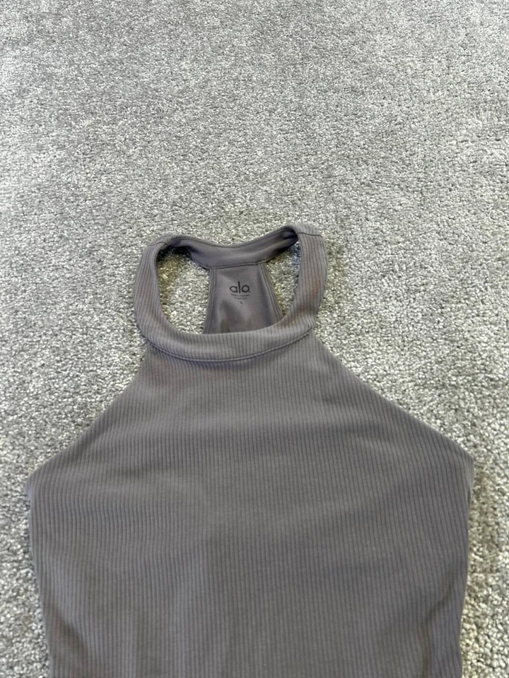 Camiseta Regata Alo Feminina Pequena Cinza Corrida - Imagem 2 de 4