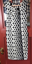 ILE Women's Black White Circle Print Sleeveless Dress Rear Zip Size 6