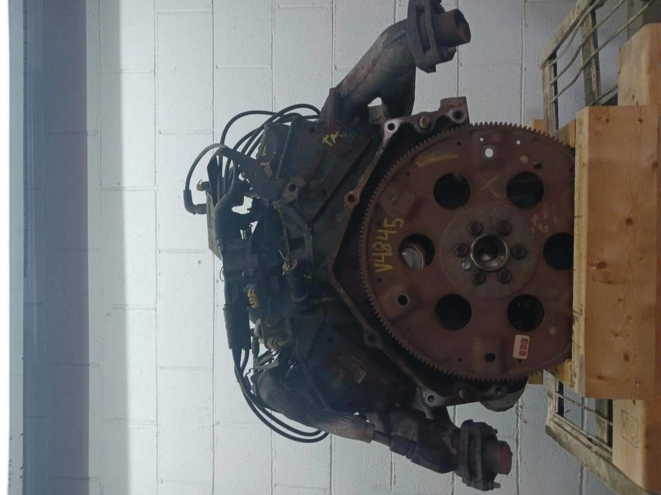 Used Engine Complete Assembly fits: 1999 Cadillac Escalade 5.7L 8-350 VIN R 8th Foto 2 de 4