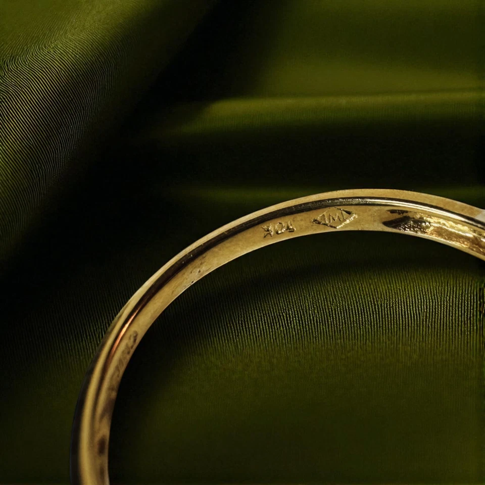 VINTAGE- Natural Indian Garnet Ring in 10K Gold- Sz 7- 3.5 CTW -Three Stone Ring - Image 4 of 4