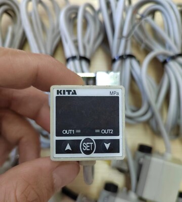 1pc USED KP25P-02-F1 Pressure Switch TESTED #VRK5 CH