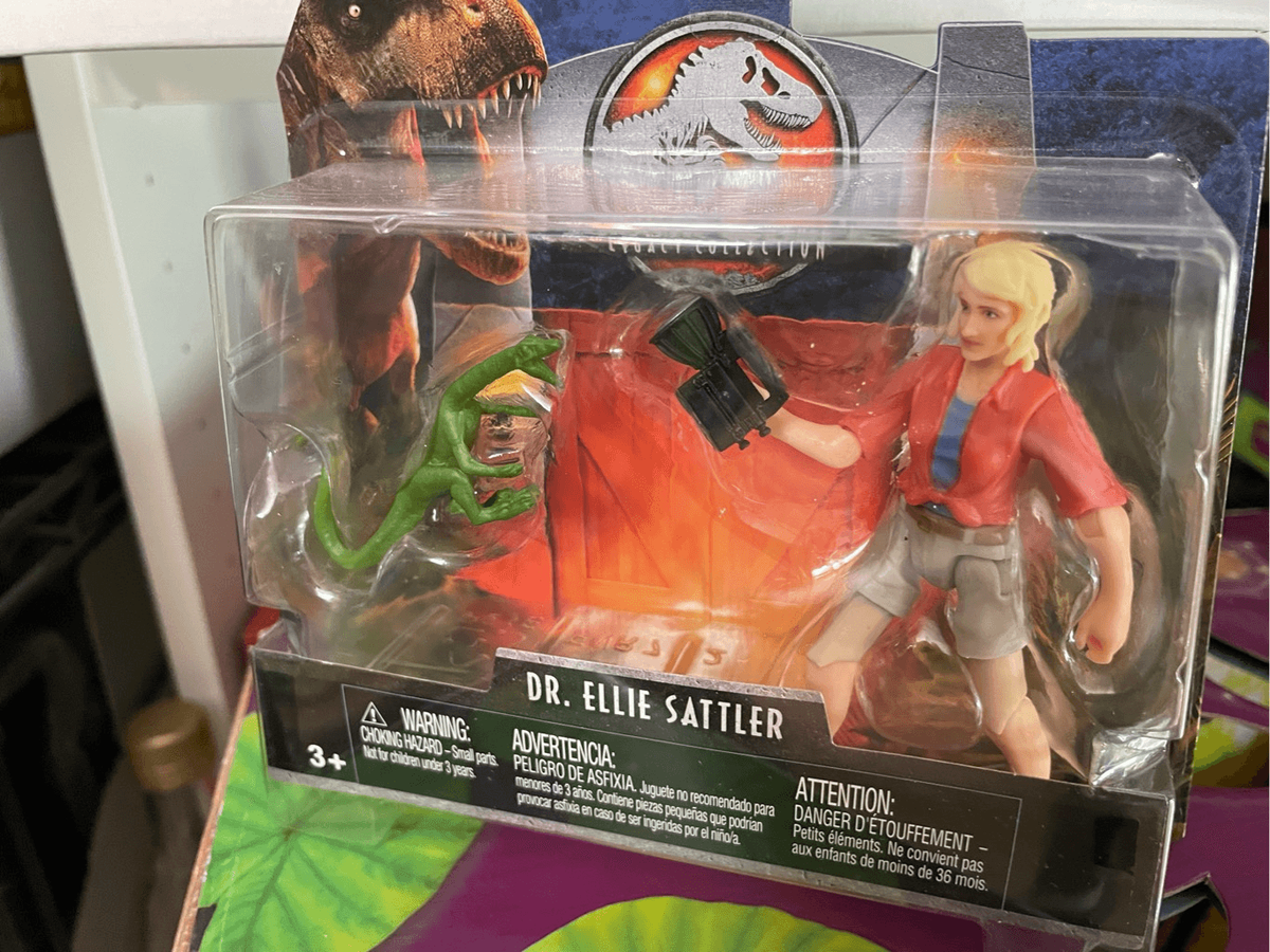 Jurassic World Legacy Collection Dr. Ellie Sattler Jurassic Park