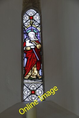 Foto 6x4 Nahaufnahme eines Fensters Ardington kleines Buntglasfenster in th c2014
