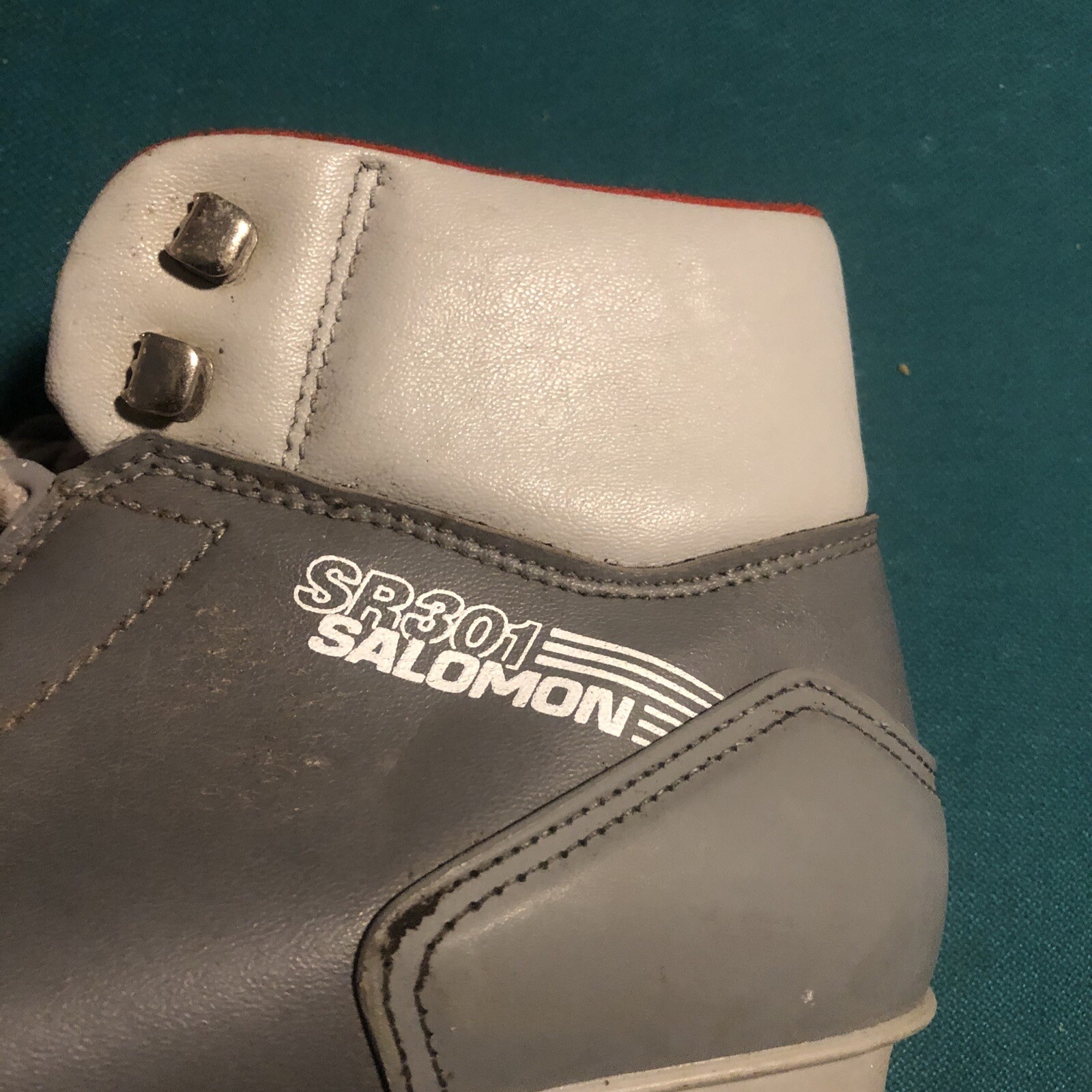 Stivali da sci di fondo VINTAGE Salomon SR301 SNS Profil XC taglia EU 42 grigi