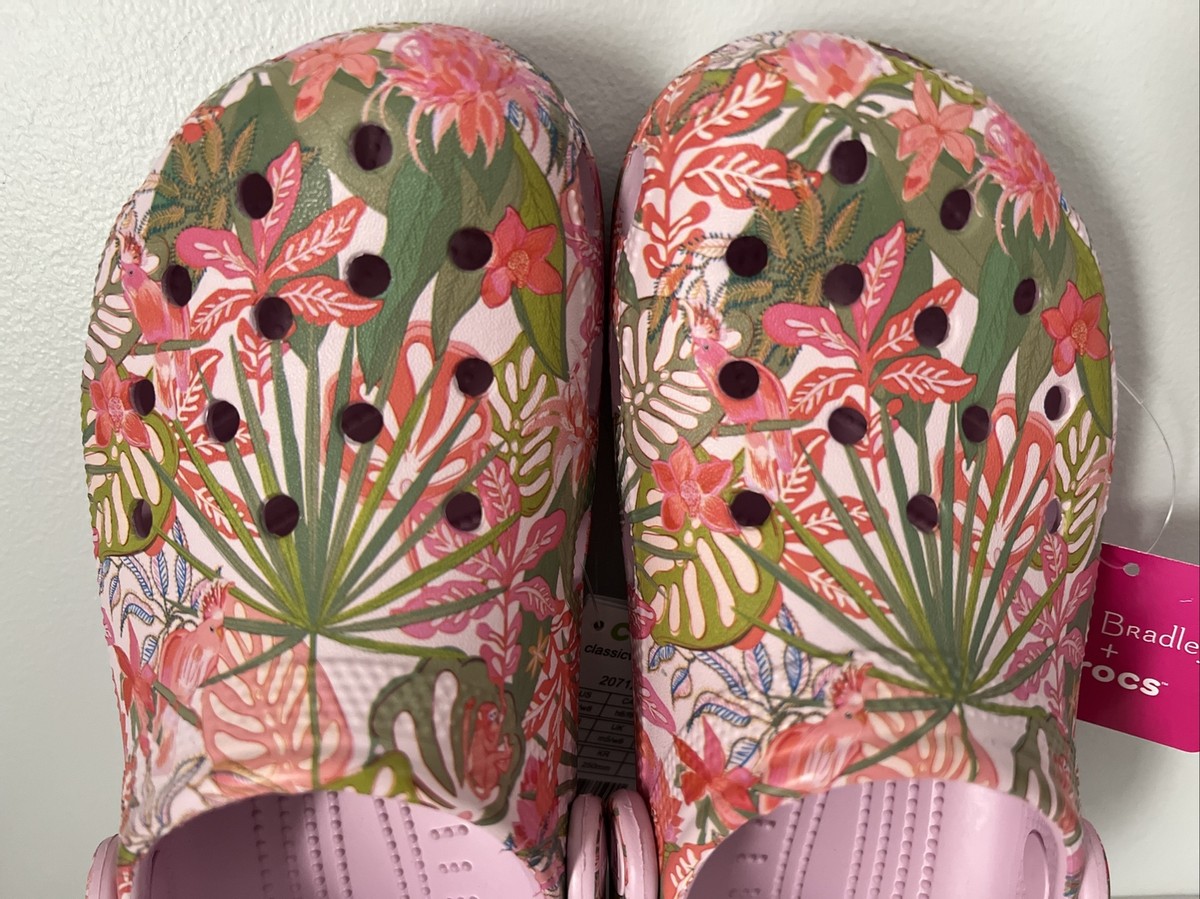 Vera Bradley Crocs Classic Rain Forest Canopy Pink Clog - Ballet Vera Bradley Crocs Classic Rain Forest Canopy Pink Clog - Ballet