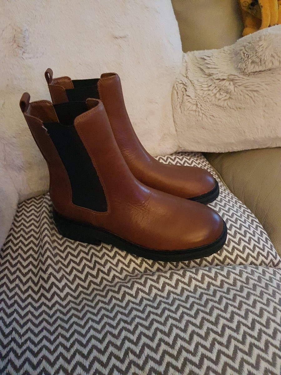 Clarks Ladies TILHAM CHELSEA Dark Tan Leather Ankle Boots Uk Size
