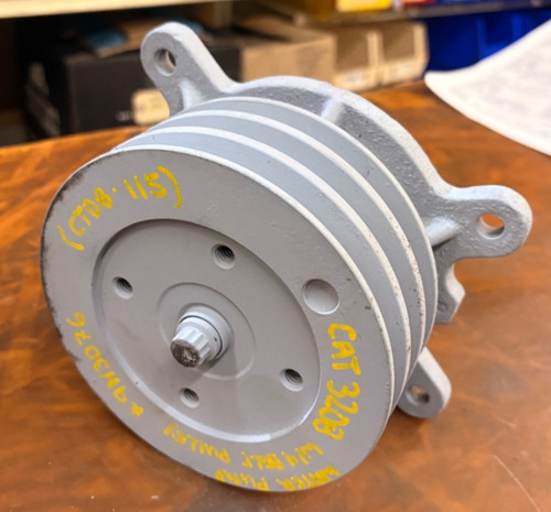 CAT 3208 MARINE WATER PUMP W/ 3 BELT PULLEY #9N3076