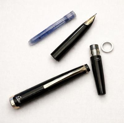 Pilot 18K Füller
