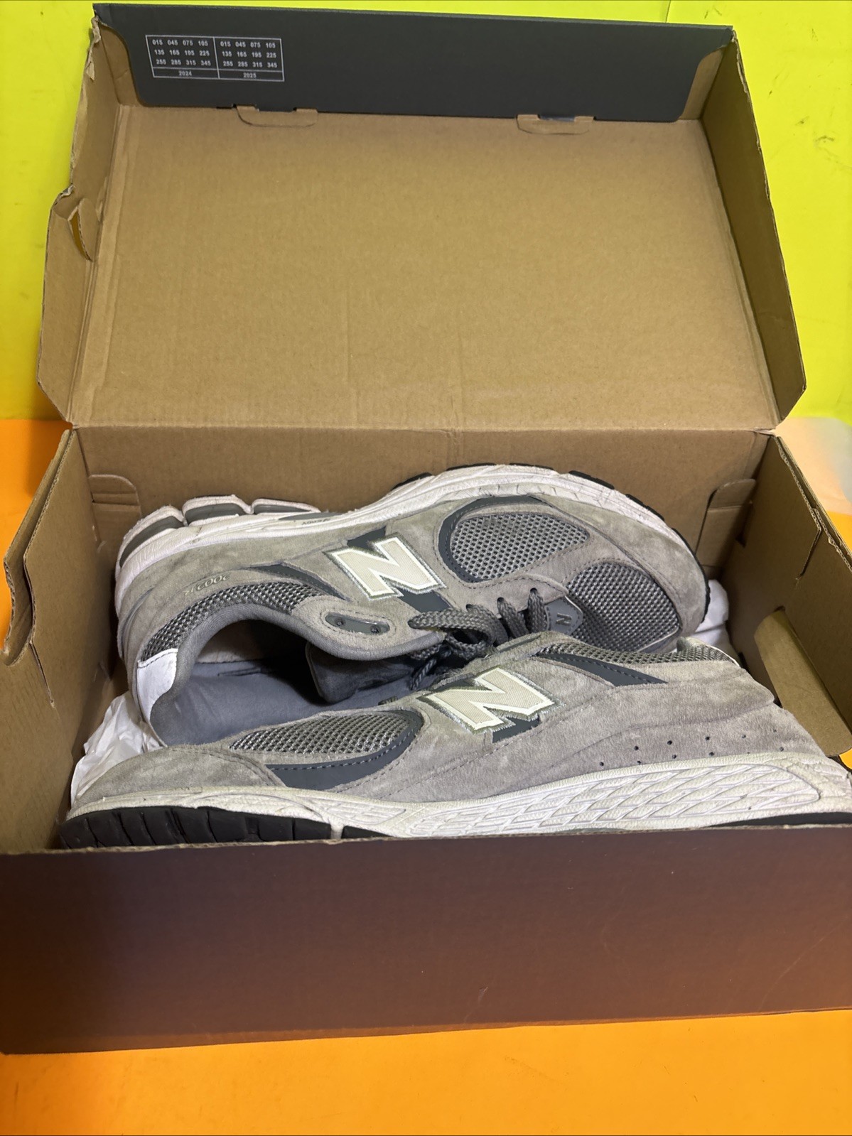 New Balance 2002R Sneakers Men's Size US 9 Gray Suede And Mesh Running M2002RST thumbnail 2