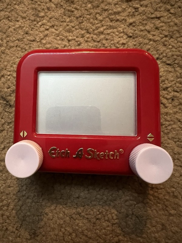 Ohio Art Pocket Etch A Sketch Small Fushia Art Travel Entertainment 4"